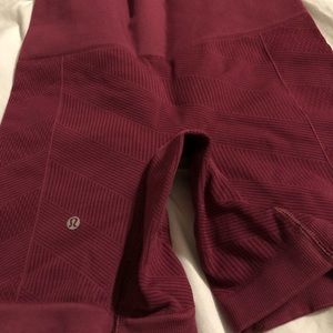Excellent condition Lululemon Sculpt shorts size 6